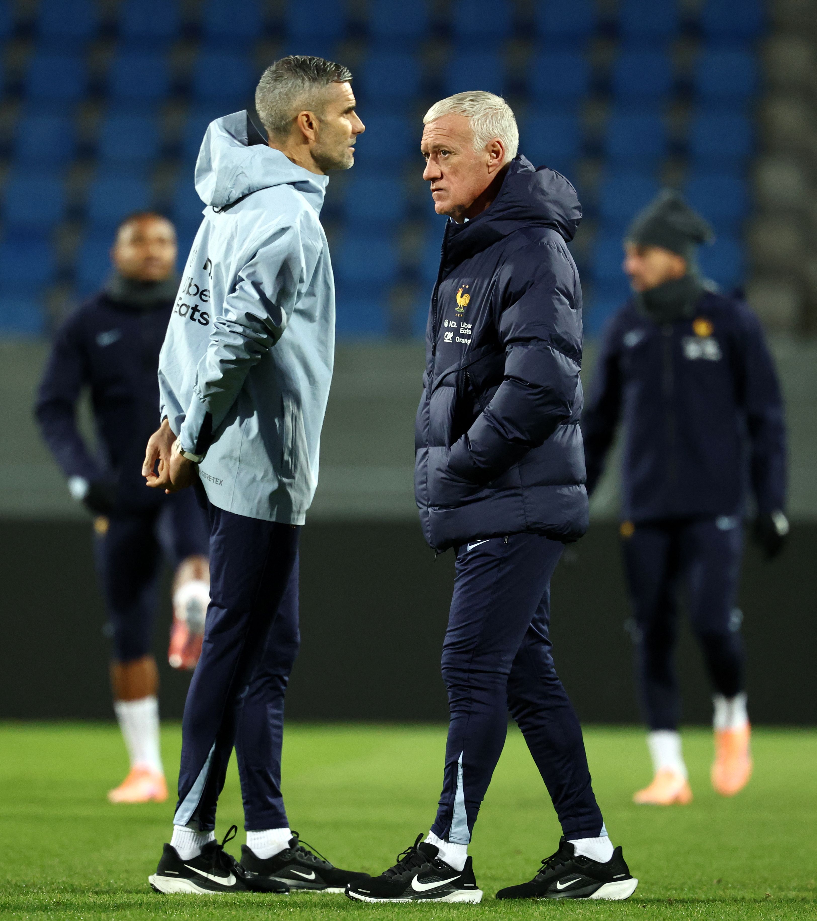 关键时刻法兰克福备战足总杯阿斯顿维拉强势反弹备战国王杯，现场解说直呼：摩纳哥集结日队长鼓劲的简单介绍