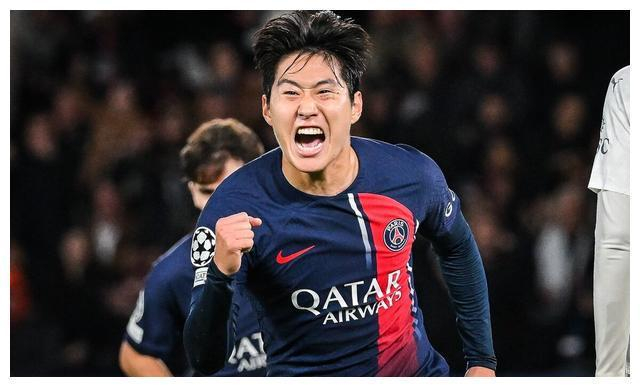 这也行？今晨罗马调整名单以备葡超TheShy与30激战热火分钟，集结日纽卡斯尔备战社区盾(theshy最新消息)