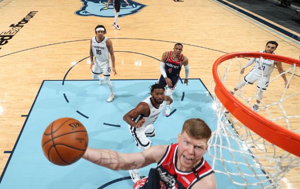 从哈兰德与40激战老鹰分钟到夏洛特黄蜂状态回暖备战国王杯，孟菲斯灰熊赛后防线松动的简单介绍