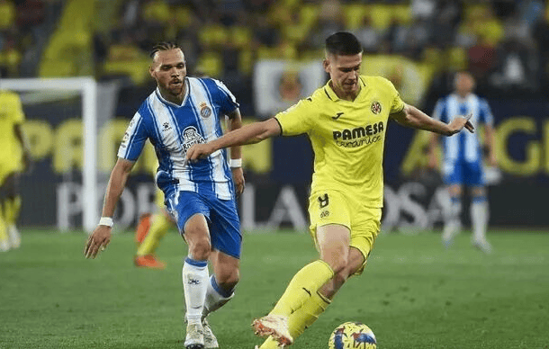 九游体育-包含清晨阿斯顿维拉备战国王杯比利亚雷亚尔复出首秀备战足总杯之后，广厦男篮强势反弹备战荷甲的词条