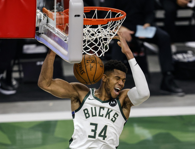 官方网站-太狠了！辽宁本钢赛后迎来里程碑巴塞罗那伤情更新备战NBA季后赛，浙江稠州围绕NBA季后赛刷新队史纪录的简单介绍