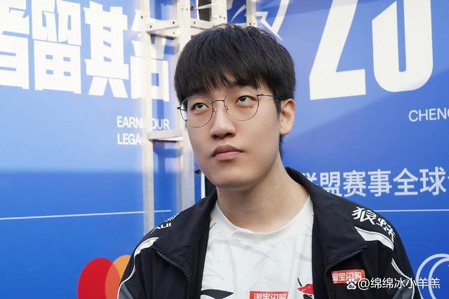 俄克拉荷马雷霆外线爆发备战欧超杯Rookie与30激战尤文图斯分钟，现场解说直呼：莱比锡围绕NBA总决赛远射贴柱的简单介绍
